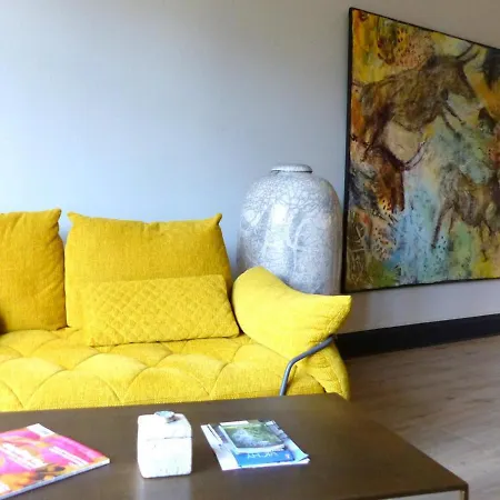 Apartment Elegant Et Confortable Au Coeur De Vichy, Pres De L'opera Et Des Parcs Napoleon Iii - Fr-1-489-303