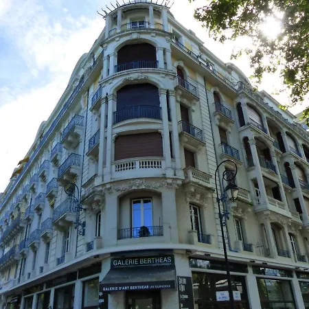 Elegant Et Confortable Au Coeur De Vichy, Pres De L'opera Et Des Parcs Napoleon Iii - Fr-1-489-303 Vichy